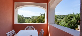 Apartment "Paguro" with sea view, garden and Wi-Fi