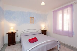 2 camere, ferro/asse da stiro, Wi-Fi gratuito, lenzuola