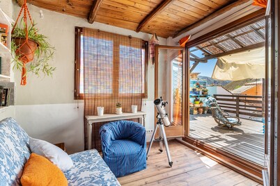 Holiday Home 'La Lechuga Azul' with Mountain View, Private Terrace and Wi-Fi