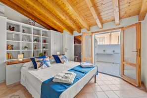 1 chambre, Wi-Fi gratuit, draps fournis