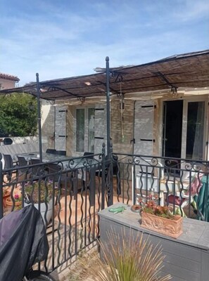 Restauration extérieure