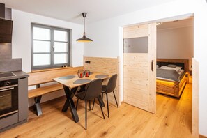 2 bedrooms, free WiFi, bed sheets - 5* Apartment Wide View (Altenberg)