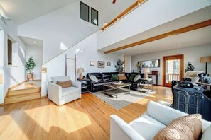 Televisor i llar de foc 