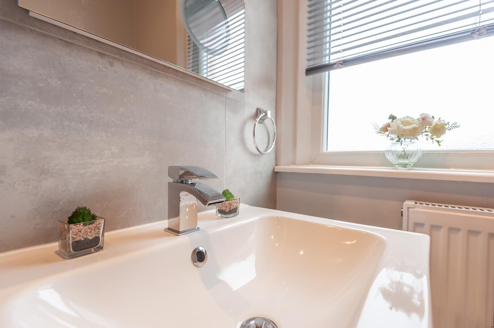 House | Bathroom | Combined shower/tub, deep soaking tub, hair dryer, towels