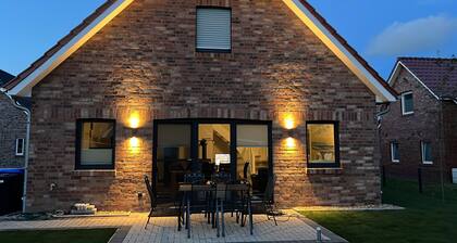 Neues Friesenhaus in Hilgenriedersiel!