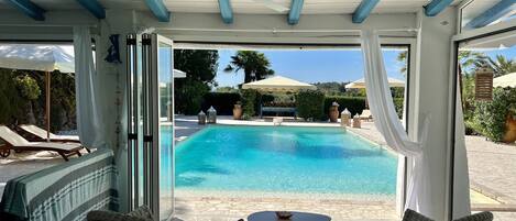 Piscine extérieure