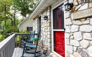 Property grounds - Entire home in boating community, community pool, back yard for families - DOG Friendly! (Lewes)