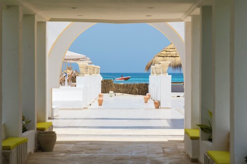 TMK Marine Beach by Turismark