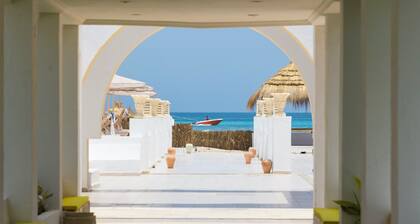 TMK Marine Beach by Turismark