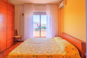 Apartment | 2 Schlafzimmer, hochwertige Bettwaren, Daunenbettdecken