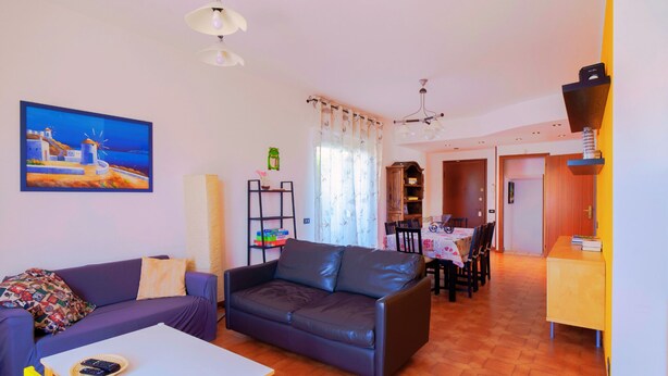 Unclassified image, 1 of 27, button - La Casa Nel Sole (Grandate)