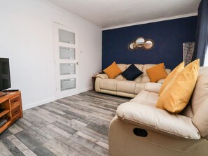 Living area - 17 Third Avenue (Prestatyn)