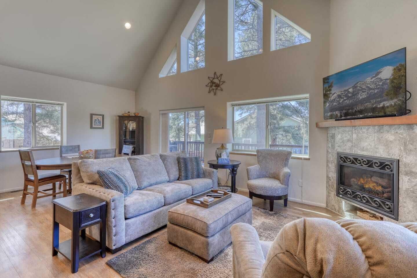 TV connectée, cheminée