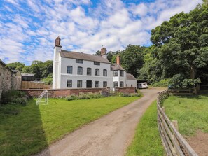 Cottage | Exterior