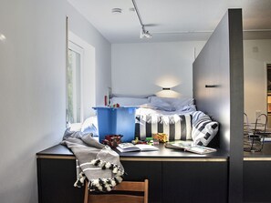 1 bedroom, desk, free WiFi
