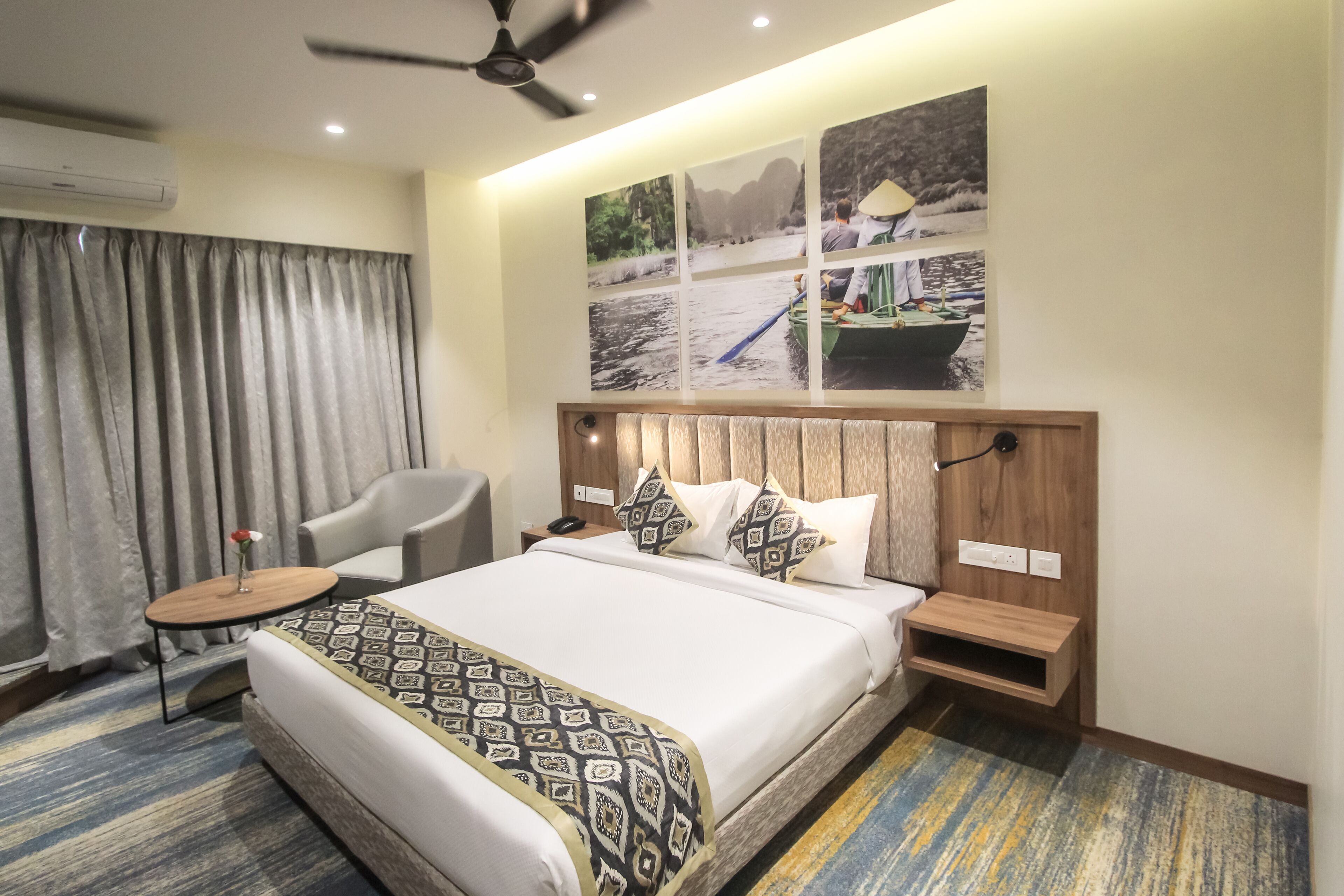 Deluxe Room | Iron/ironing board, free WiFi, bed sheets