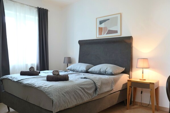 2 bedrooms, WiFi, bed sheets