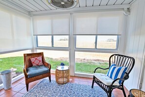 Interior - Excellent 2 Bedroom Condo in Bethany Bay community! WIFI, Pool, Beach, Golfing, and more! (Ocean View)