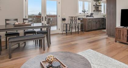 Classy Cabin | Beaches | Grand Mere | Wineries