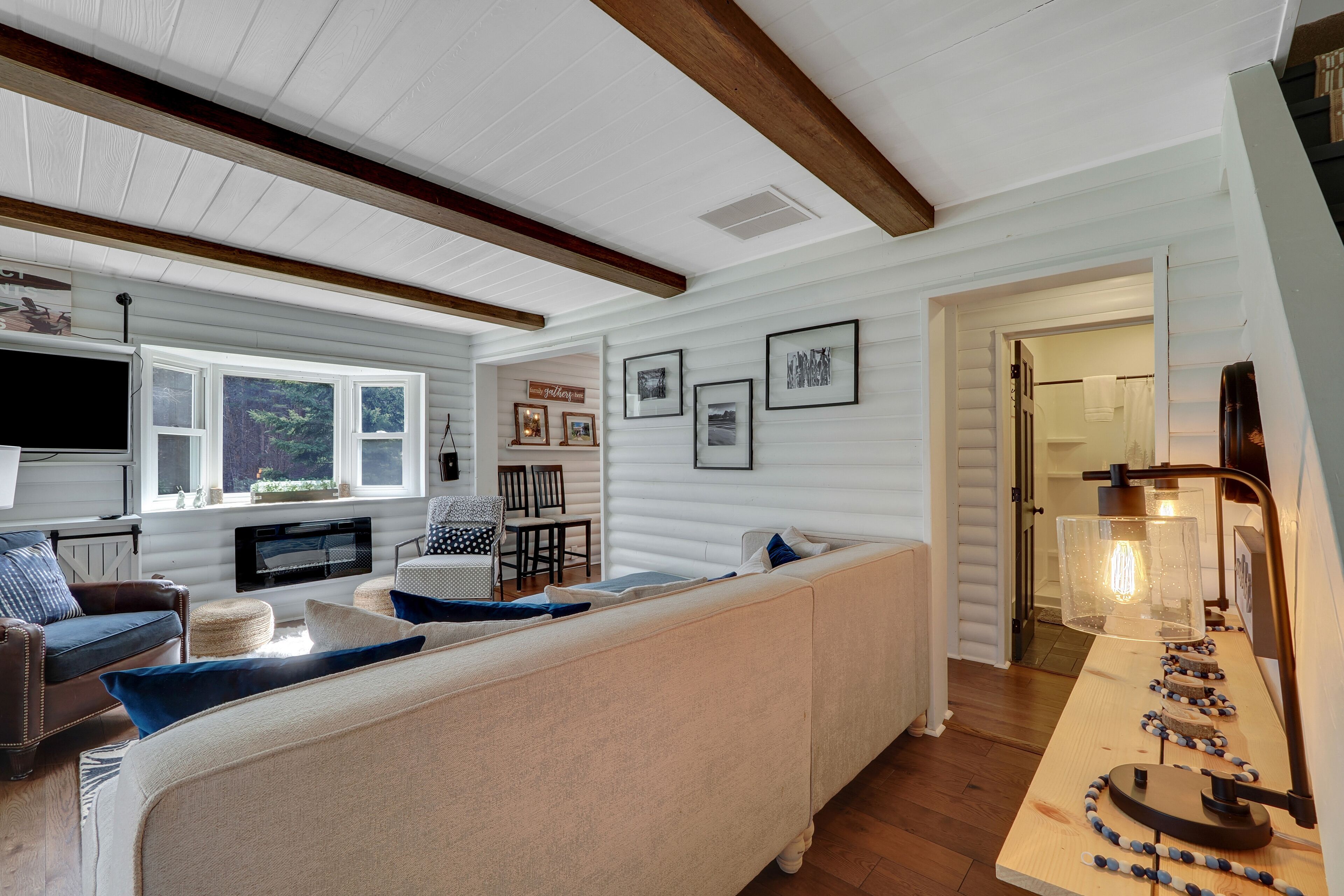 Dog Friendly | 2.5 miles to Downtown E. J. | 7 miles to Boyne City | Sleeps 8