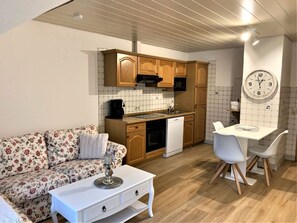 Interior - Relaxation or sporting activity on the Wadden Sea in the healthy spring air! (Butjadingen)