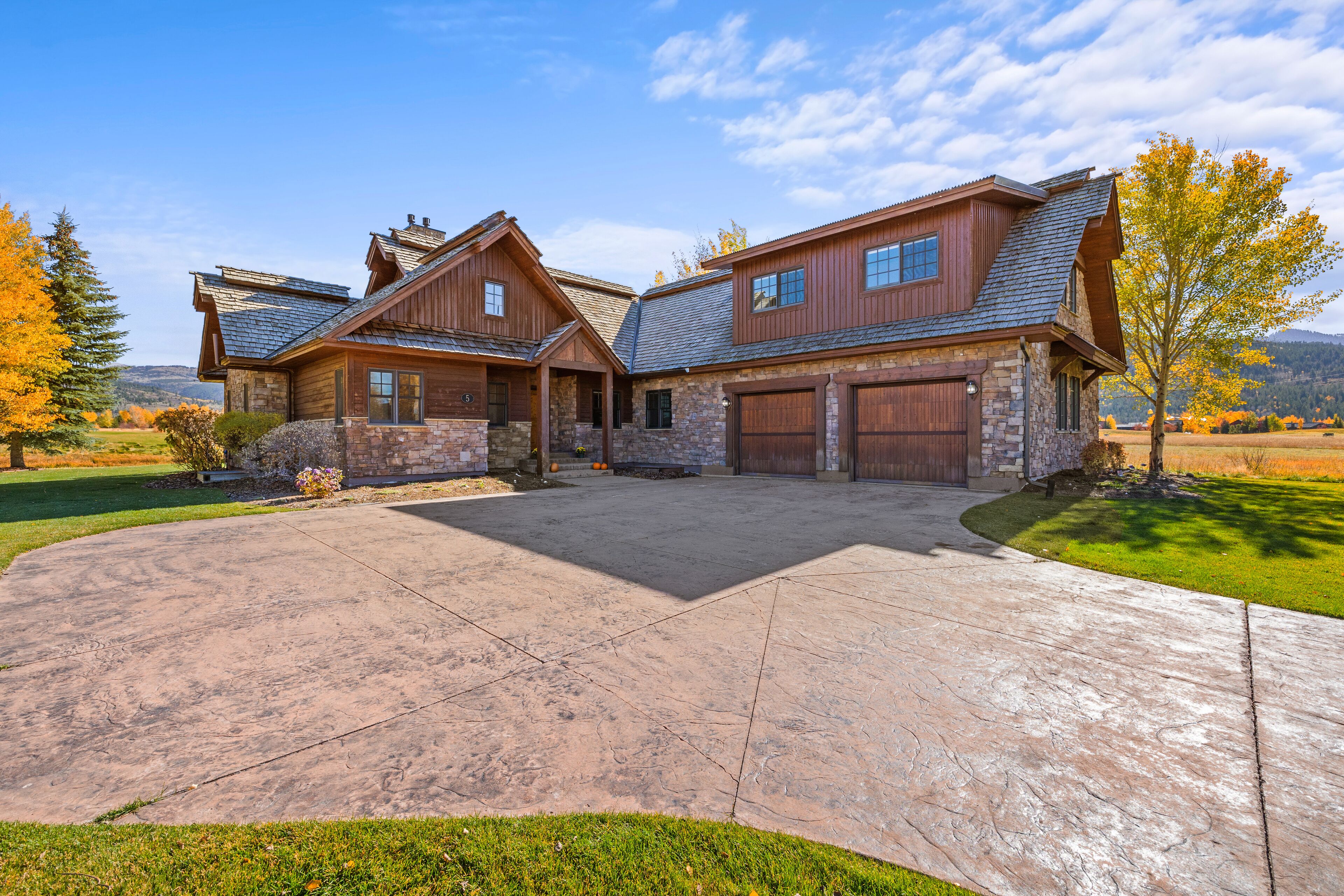 LPJH: Enjoy a Peaceful Week in the Tetons Away from Crowded Jackson Hole! 