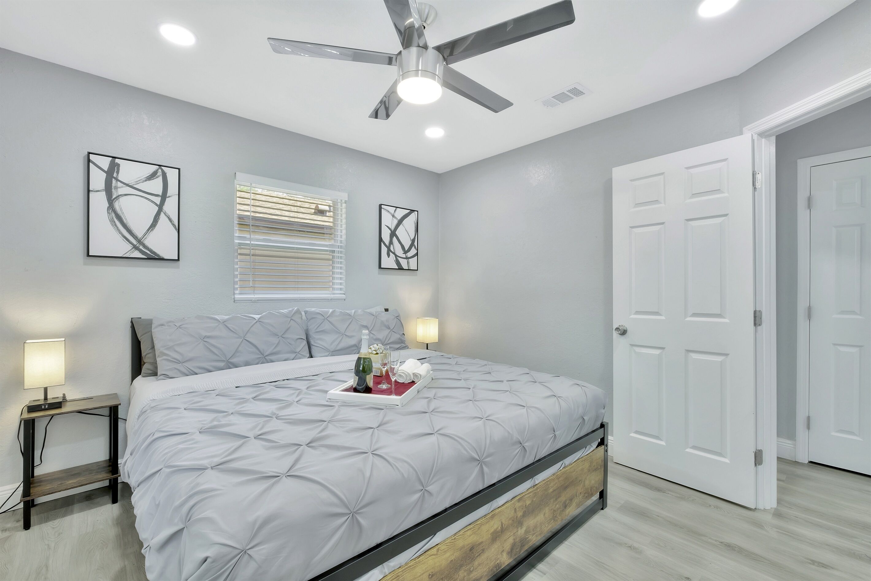 Excellent & Fully Renovated Apartment South Tampa