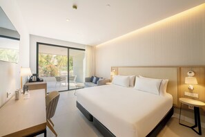 Minibar, desk, travel cot, free WiFi - Eurostars Oasis Marbella (Marbella)