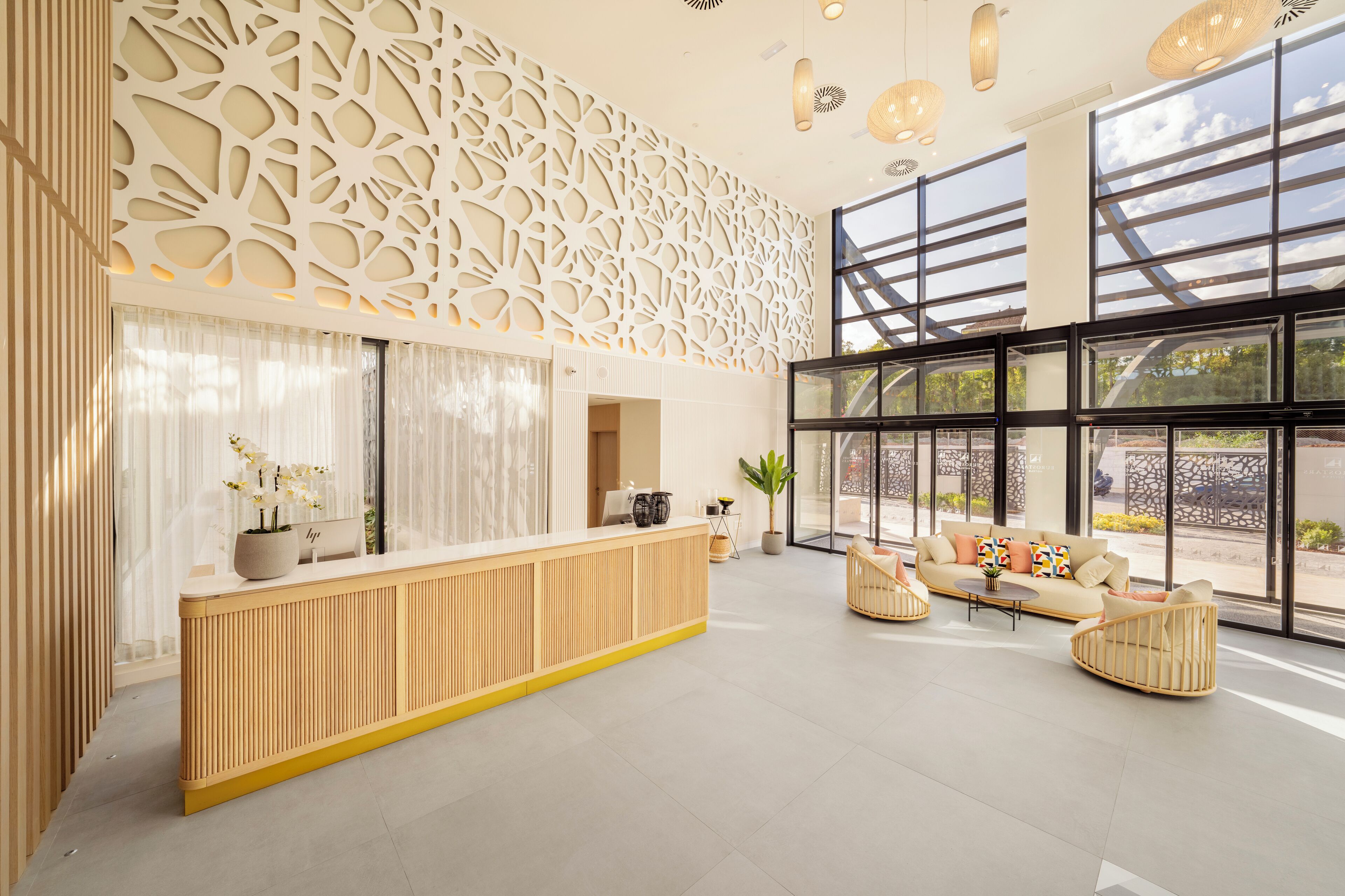 Photo - Eurostars Oasis Marbella