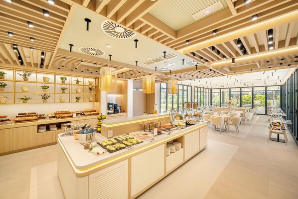 Desayuno buffet incluido todos los días