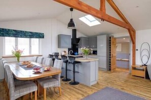 Dining - Ash Lodge - Exclusive Lodge with Hot Tub and stunning views (Bridport)