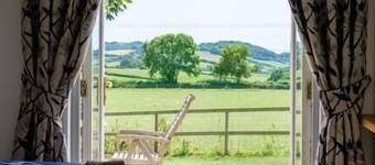 Ash Lodge - Exclusive Lodge with Hot Tub and stunning views