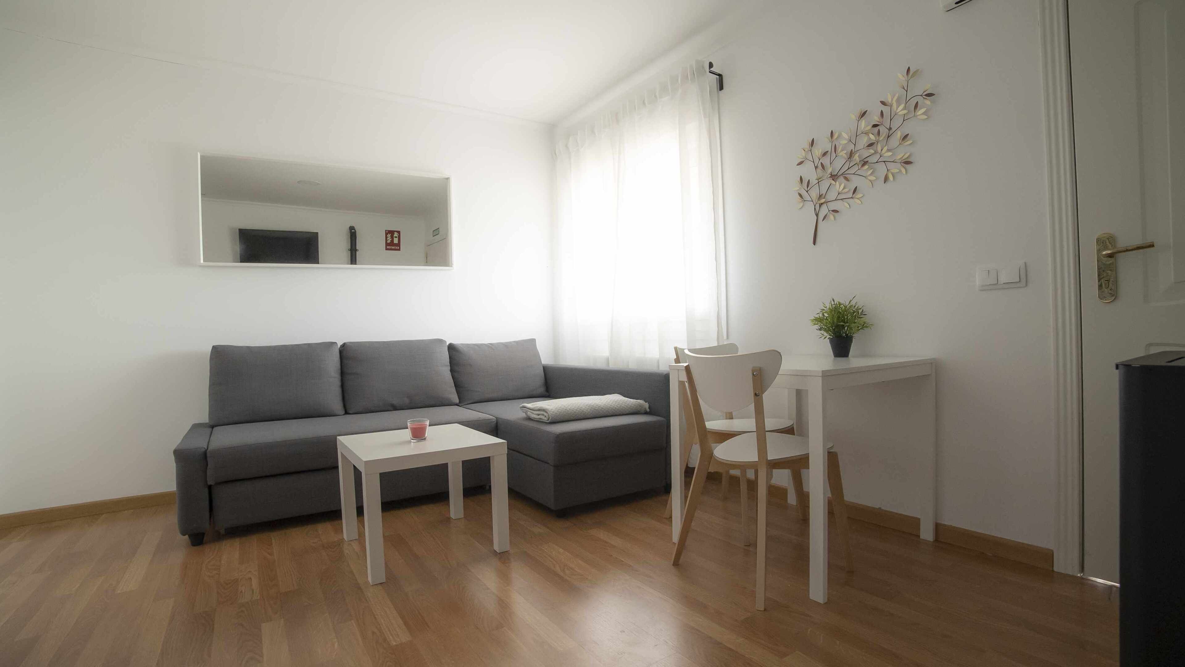 Suit-luna. Apartamento de Lujo. Villa de Gredos