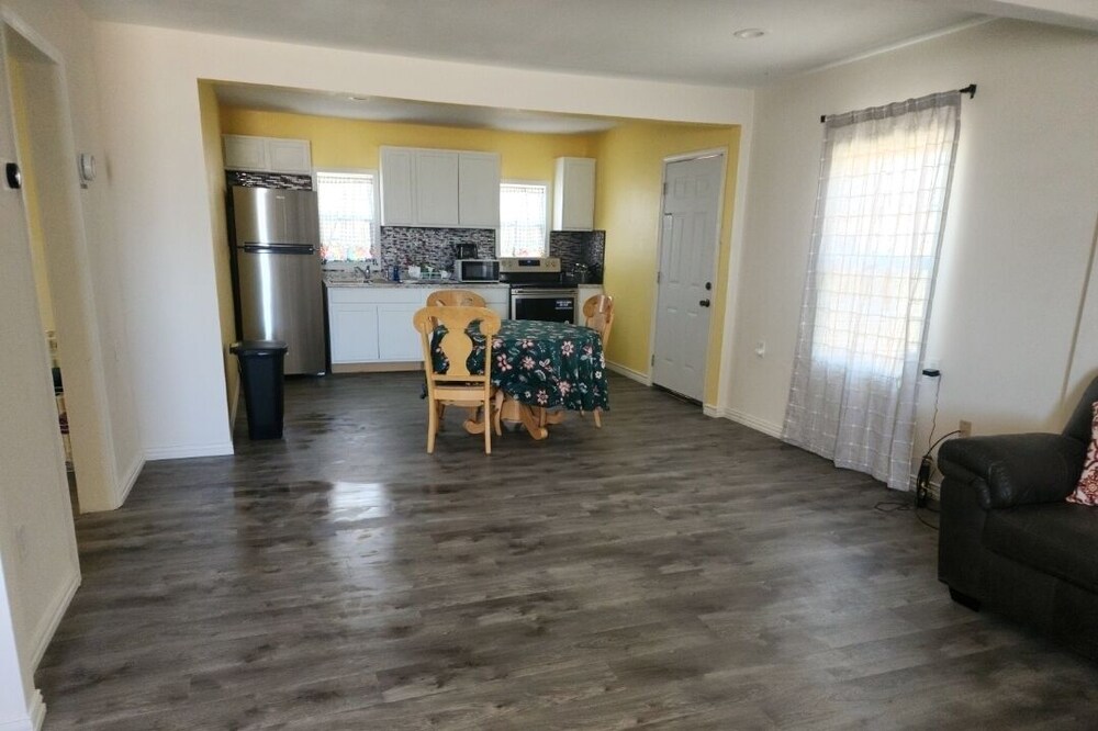 Cozy Home Plainview