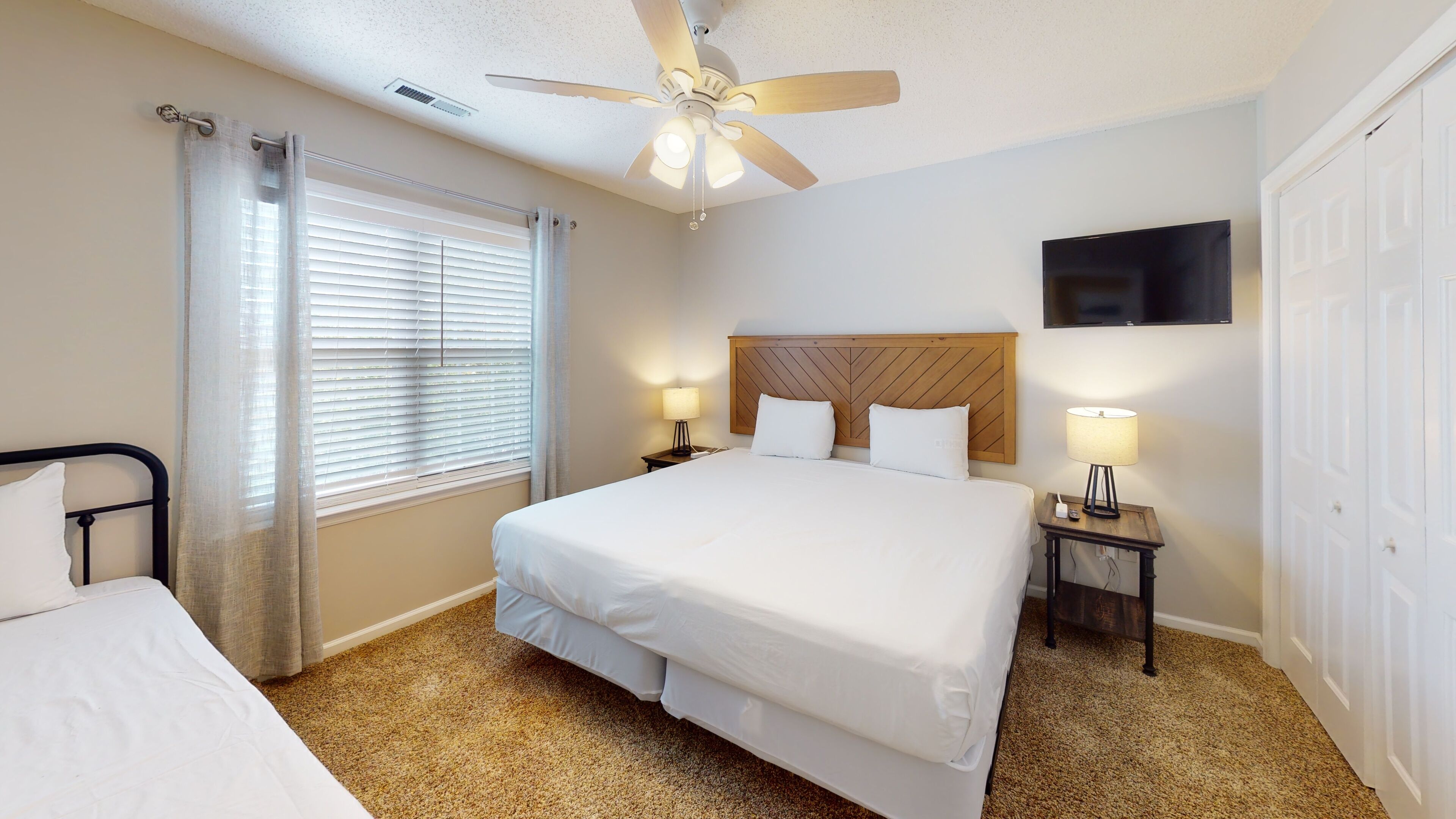 Tranquil Sails - North Myrtle Beach 3 Bedroom Home by Redawning