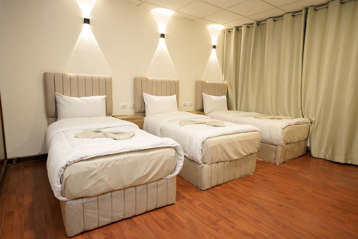 Free minibar items, blackout curtains, soundproofing, free WiFi