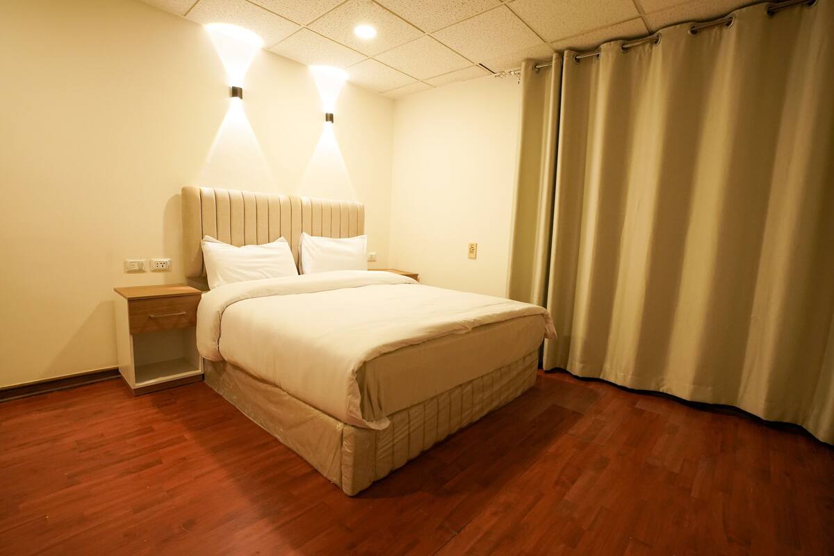Free minibar items, blackout curtains, soundproofing, free WiFi