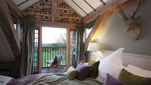 6 chambres, bureau, fer et planche à repasser, Wi-Fi