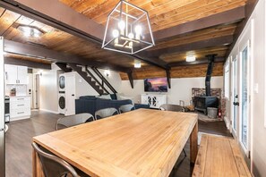 Dining - Rustic & Modern 3BDR Tahoe Cabin (Tahoe City)