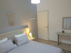 Apartamento | 3 dormitorios, tabla de planchar con plancha, wifi gratis y ropa de cama