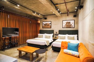 Quarto executivo | Cortinas blackout, ferros/tábuas de passar roupa, Wi-Fi de cortesia