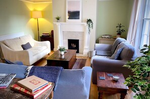 TV, fireplace, DVD player