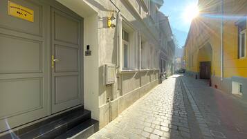 Fachada de la propiedad