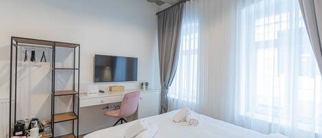 Superior kamer, 1 queensize bed, niet-roken, privébadkamer | Gratis wifi, beddengoed