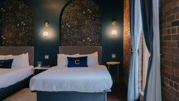 1 Schlafzimmer, hochwertige Bettwaren, Bügeleisen/Bügelbrett, WLAN