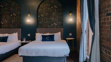 1 chambre, literie de qualité supérieure, fer et planche à repasser