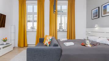 Studio, Kitchen | Bed sheets