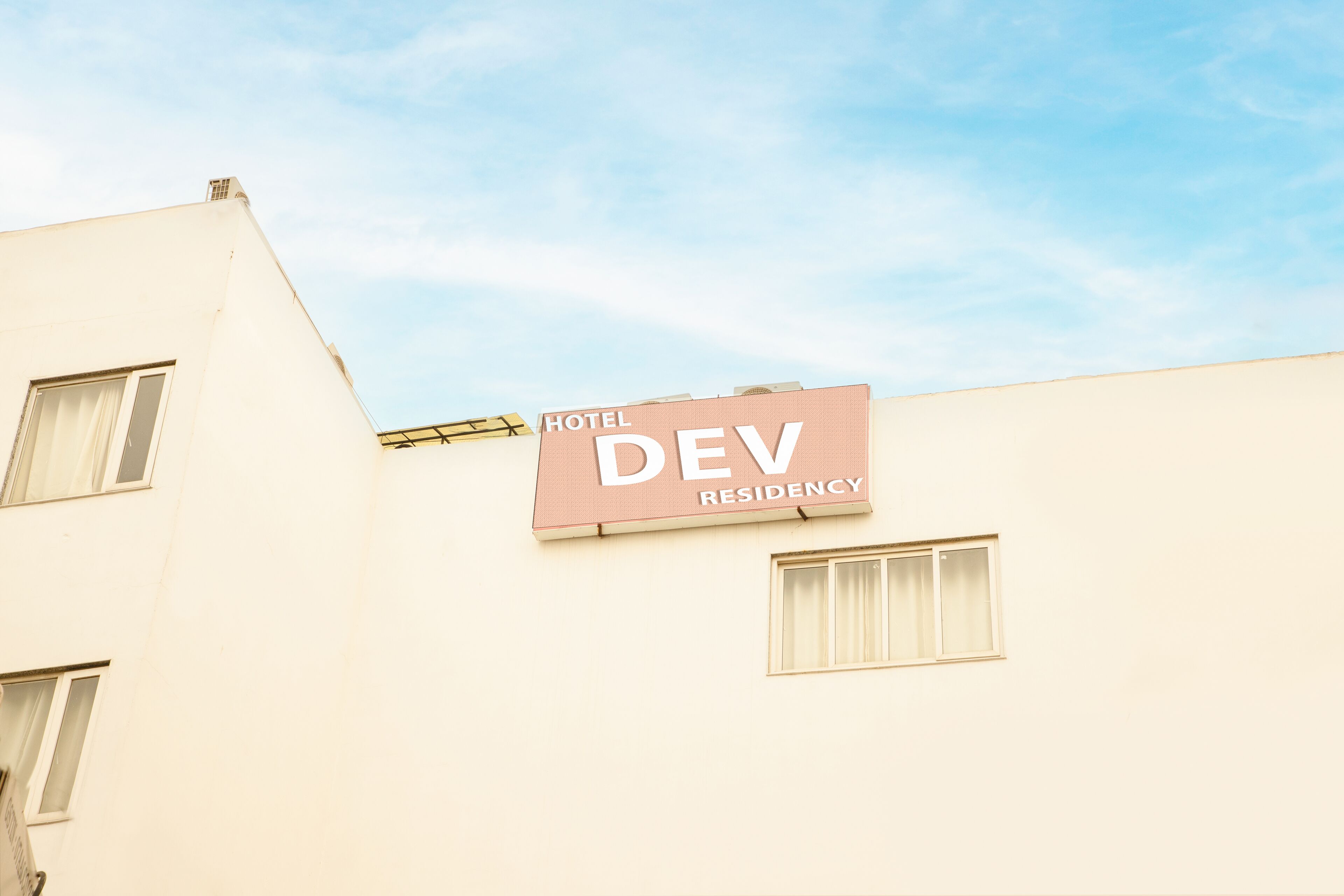 Photo - Dev Hotel