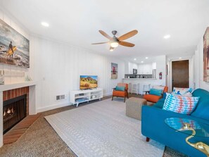 TV, fireplace, offices