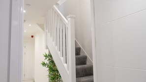 Interior - Spacious 3 bedroom flat next to Cardiff City Centre (Cardiff)